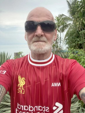 Foreign men for dating