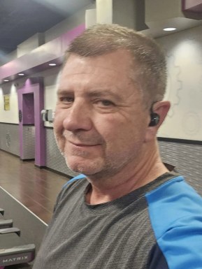 American men looking for love