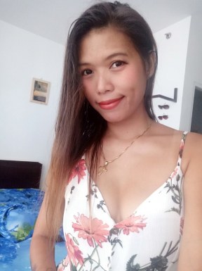 <span>Cherry, 46</span> <span style='width: 25px; height: 16px; float: right; background-image: url(/bitmaps/flags_small/PH.PNG)'> </span><br><span>Philippines, Філіппіни</span> <input type='button' class='joinbtn' style='float: right' value='JOIN NOW' />