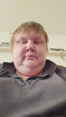 <span>Daniel, 41</span>&nbsp;<span style='width: 25px; height: 16px; float: right; background-image: url(/bitmaps/flags_small/DK.PNG)'>&nbsp;</span><br><span>Gørding, Дания</span>&nbsp;<input type='button' class='joinbtn' style='float: right' value='JOIN NOW' />